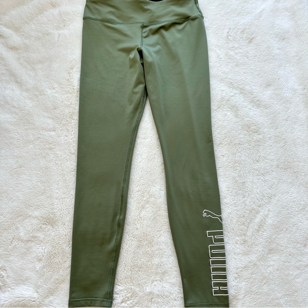NEW!!! Women sport leggings size M